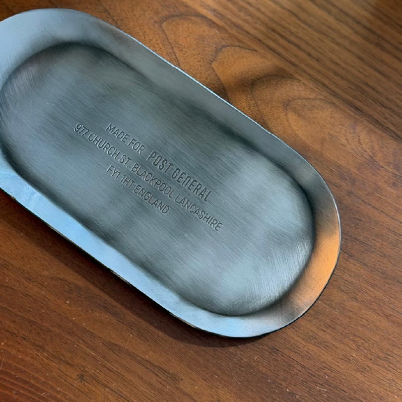 Post General 橢圓飾物盤